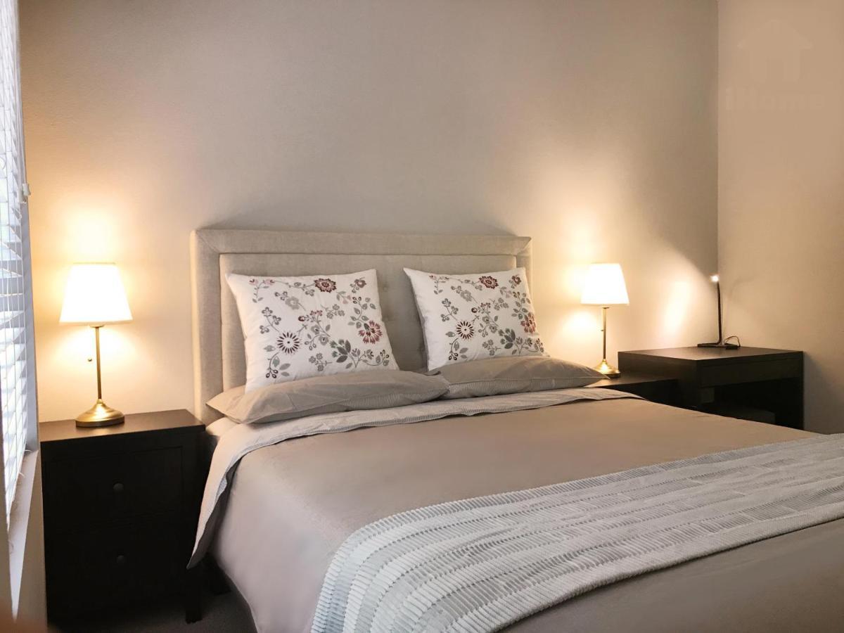 Perfect Apt Near Ucla W Parking Gym Pool Wifi In Westwood B3 Los Angeles Exteriör bild